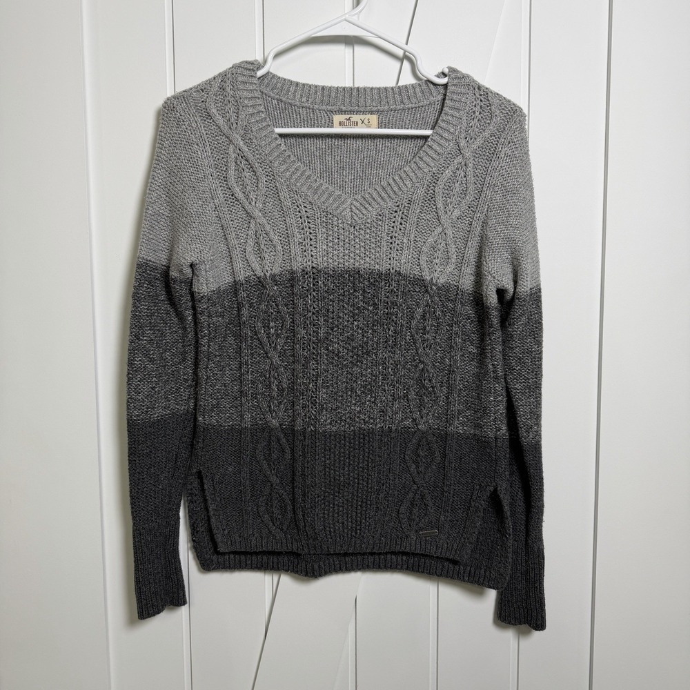 Hollister Striped Gray Colorblock Cable Knit Sweater Size Small Women's Preppy